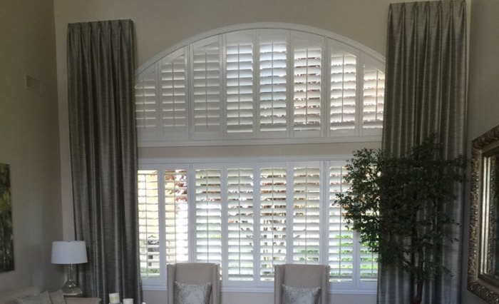 Destin drapes and shutters.